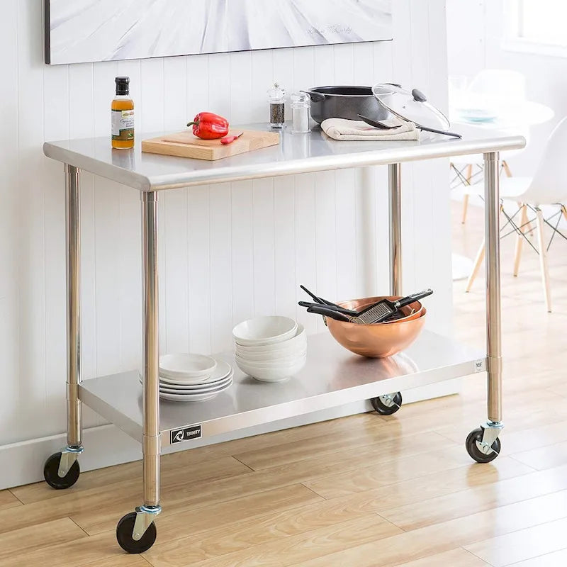 Desserte de cuisine îlot en acier inoxydable de 61 cm avec roulettes - 122L x 61l x 89H cm