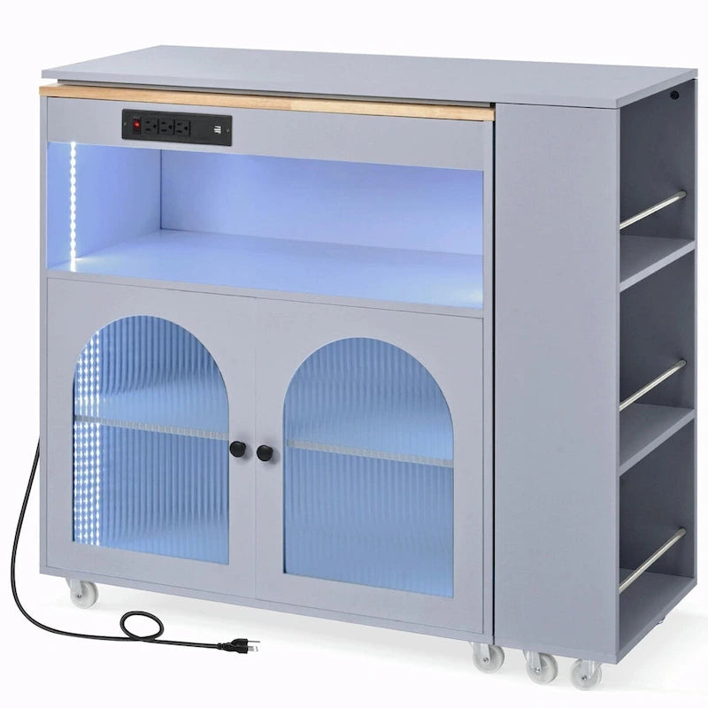 Îlot de cuisine roulant : Table extensible, prises de courant, portes vitrées